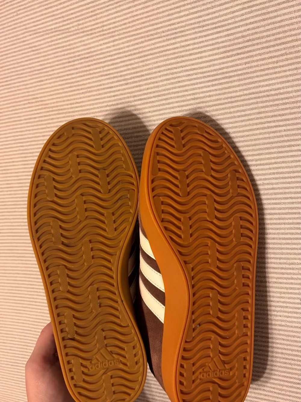adidas classic low